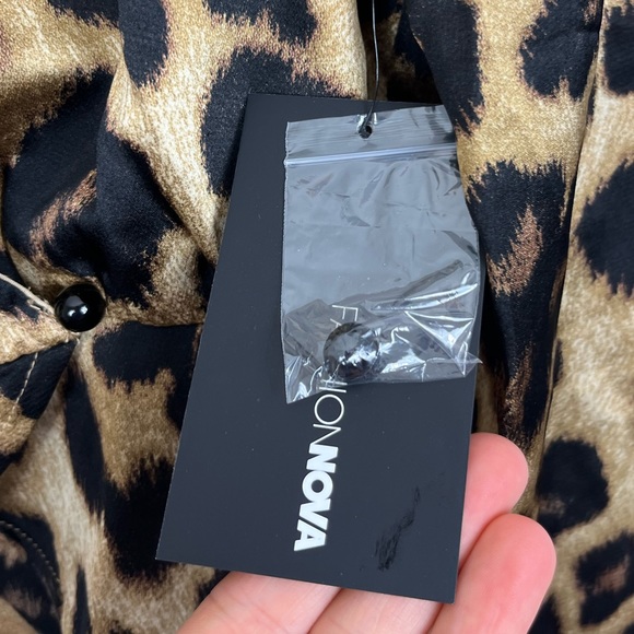 NWT Fashion Nova It’s Up To You Top Sz S - Picture 8 of 10